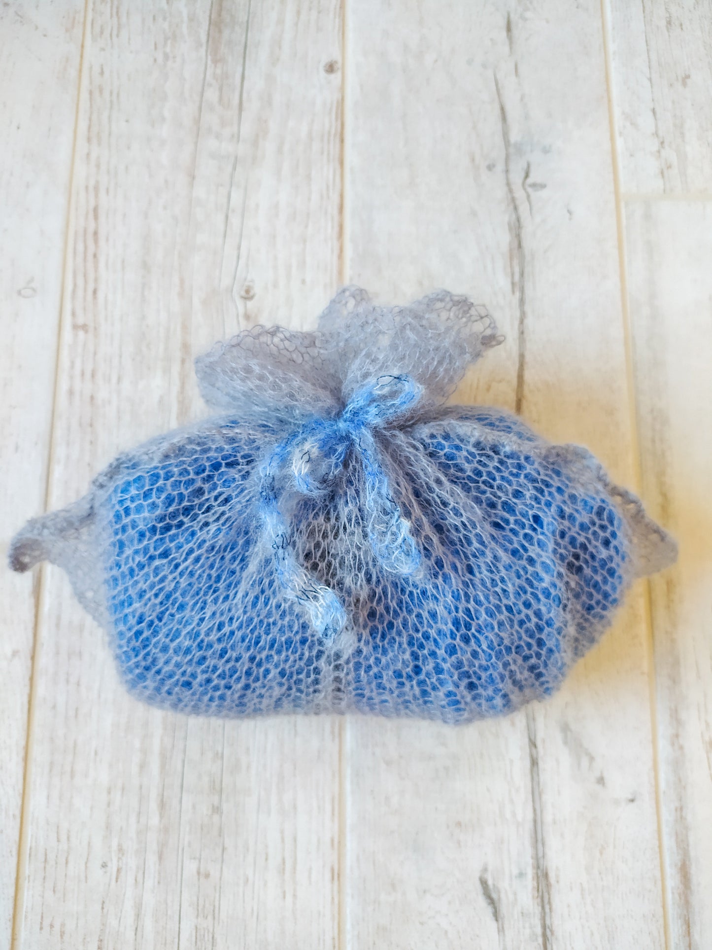 Blue Mohair&Silk Sweater M size Lightweight For All Seasons Soft Non-itchy Warm For all Occasions