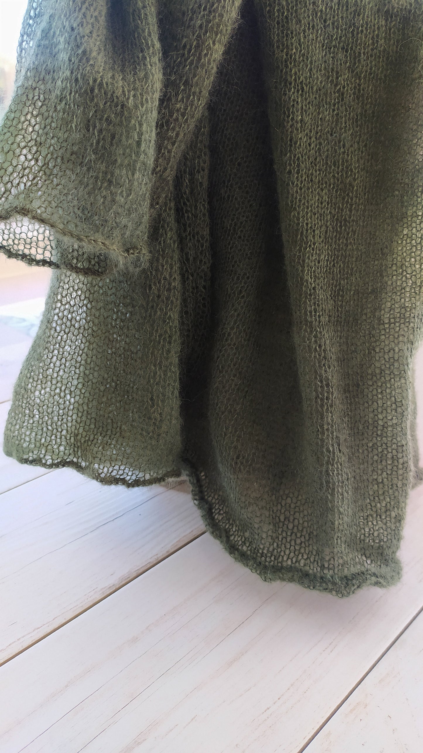 Dark Green Waisted Mohair&Silk Sweater Very Long And Wide Sleeves Lightweight For All Seasons Soft Non-itchy Warm Size M-L