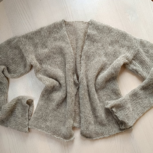 Alpaca and silk cardigan soft gray easy hook and eye closure long sleeves all seasons breathable warm