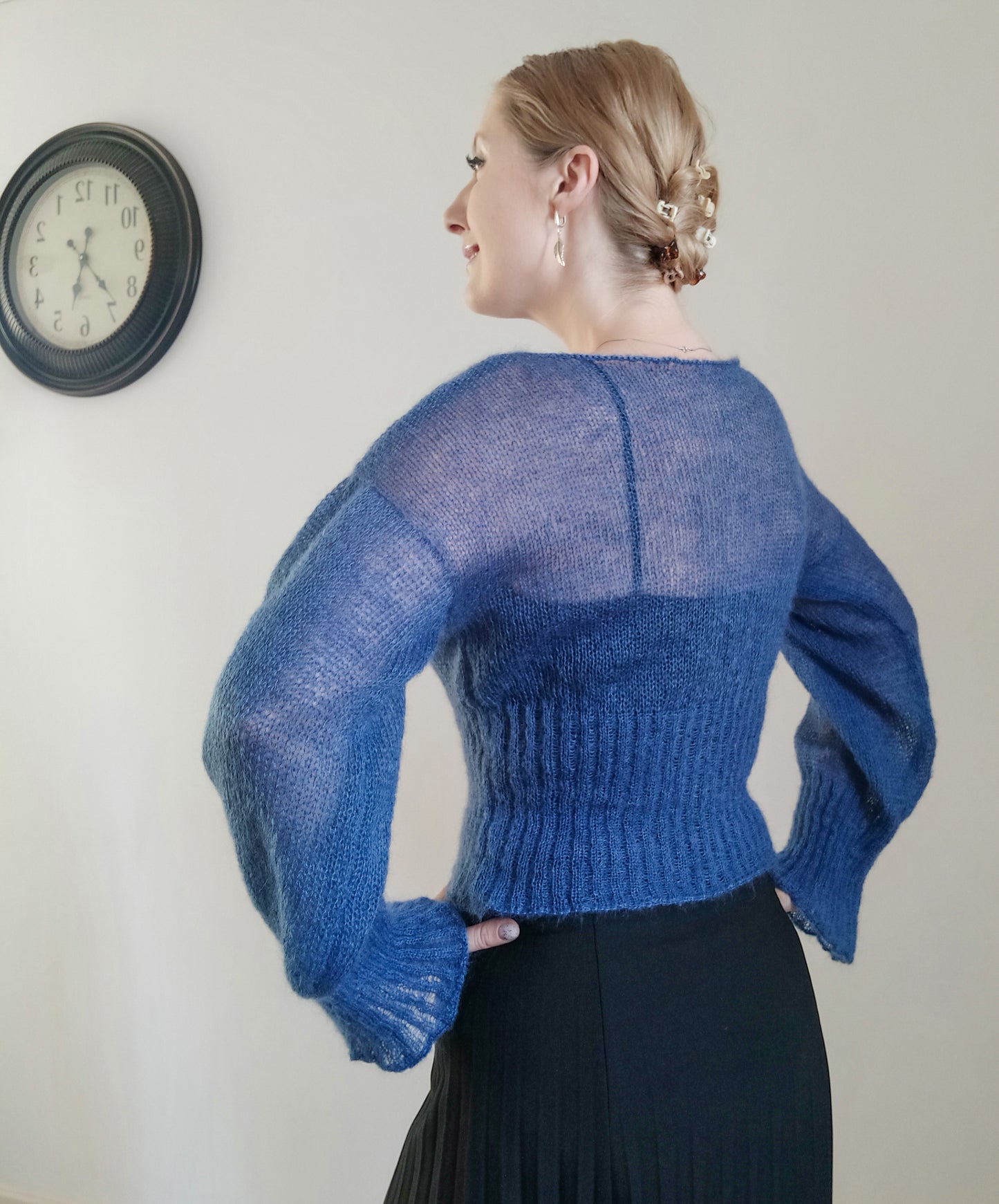 Ribbed Waist Balloon Sleeves Dark Blue Mohair&Silk Sweater All Seasons Soft Lightweight Short