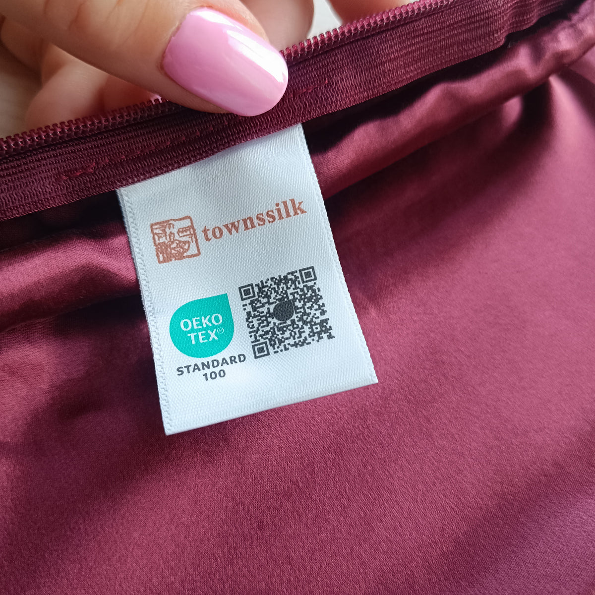 Claret Silk pillowcase