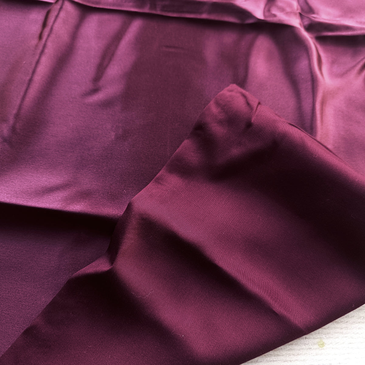Claret Silk pillowcase