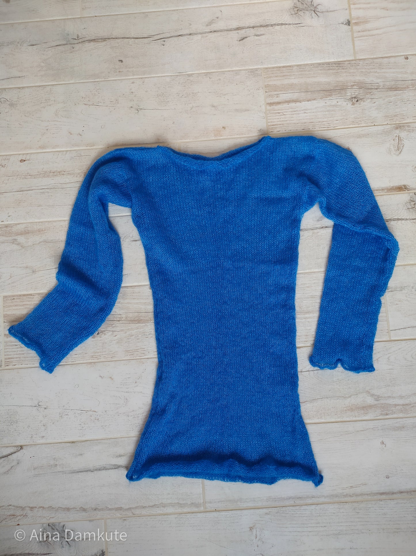 Blue Mohair&Silk Sweater M size Lightweight For All Seasons Soft Non-itchy Warm For all Occasions