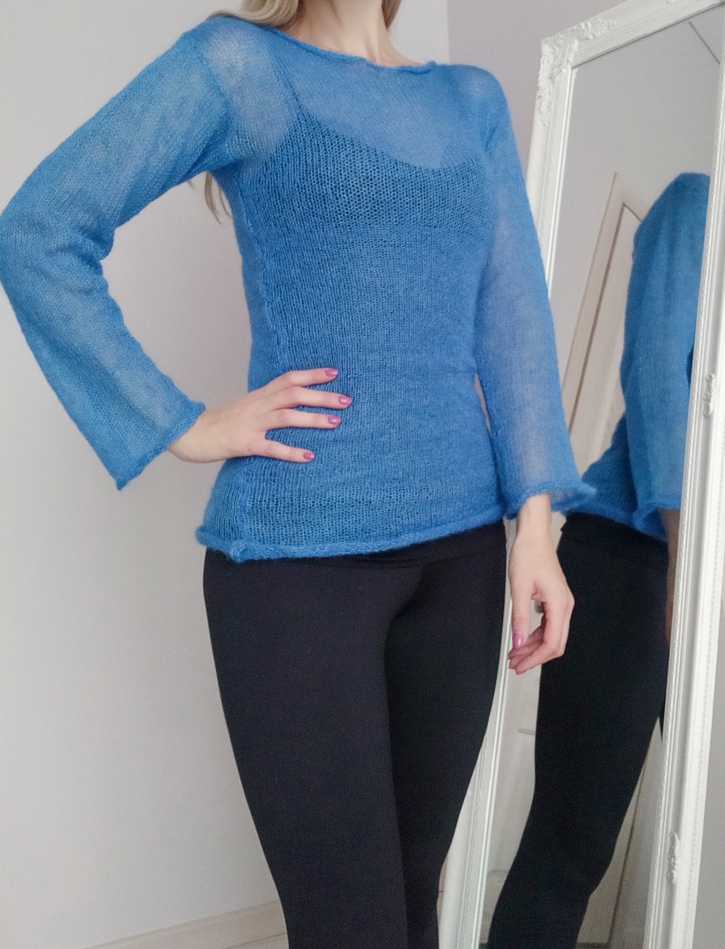 Blue Mohair&Silk Sweater M size Lightweight For All Seasons Soft Non-itchy Warm For all Occasions