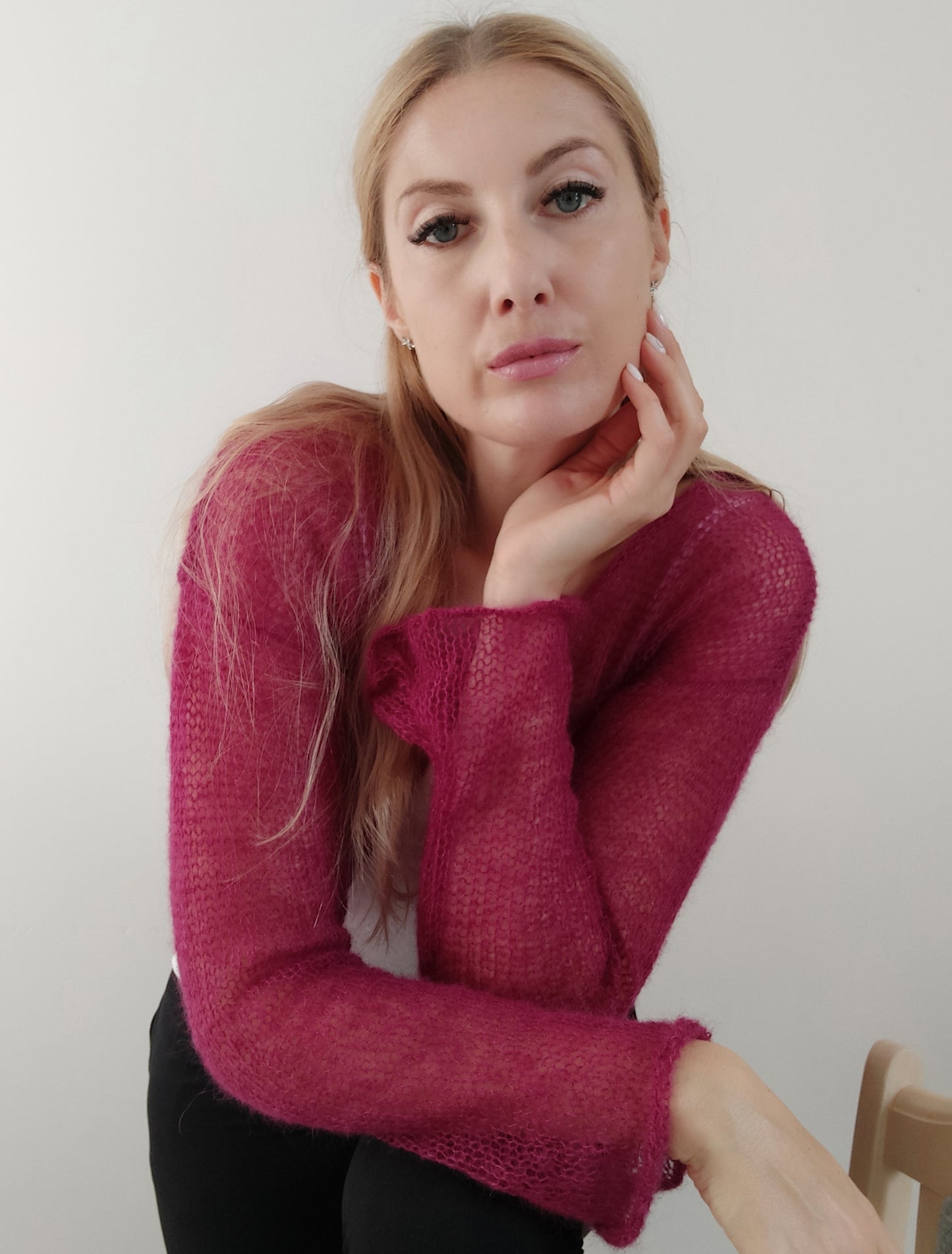 Transparent Lightweight Soft Fuchsia Purple NON-ITCHY Mohair&Silk Cardigan easy Hook and eye closure S-M size