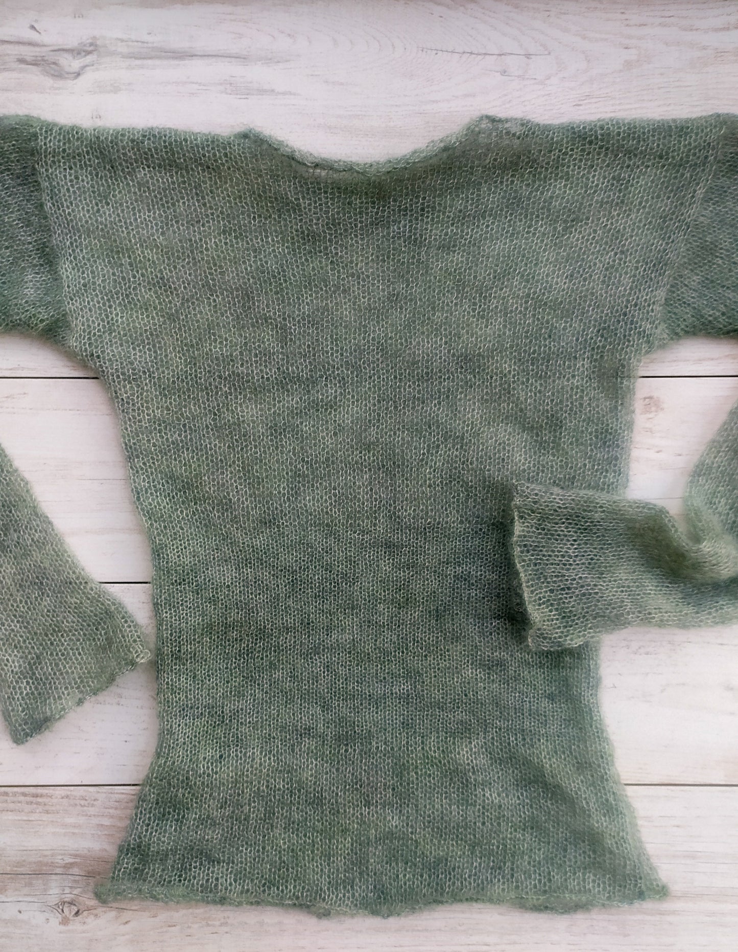 Waisted Mohair&Silk Sweater Sage Green Lightweight For All Seasons Soft Non-itchy Warm S-M size