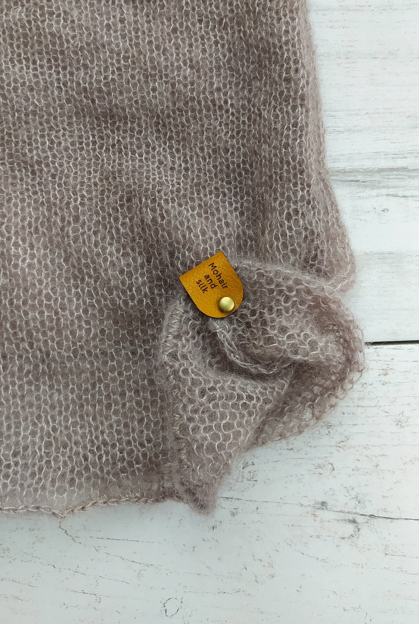 Waisted Mohair&Silk Beige Sweater Lightweight For All Seasons Soft Non-itchy Warm S-M size